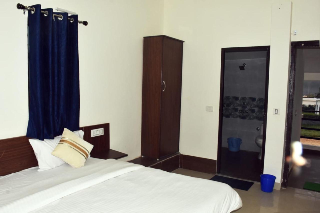 Corbett Bhavesh Home Stay Jhirna Kültér fotó